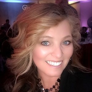 Meet your Posher, Cindy